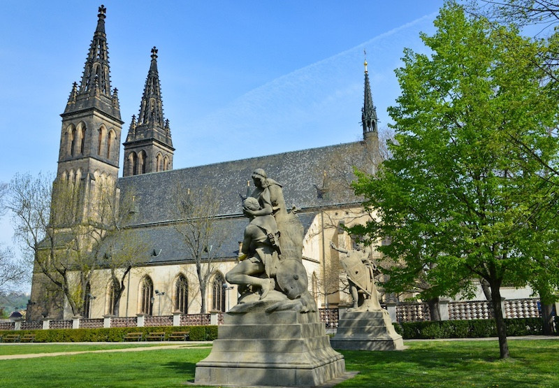 Statue